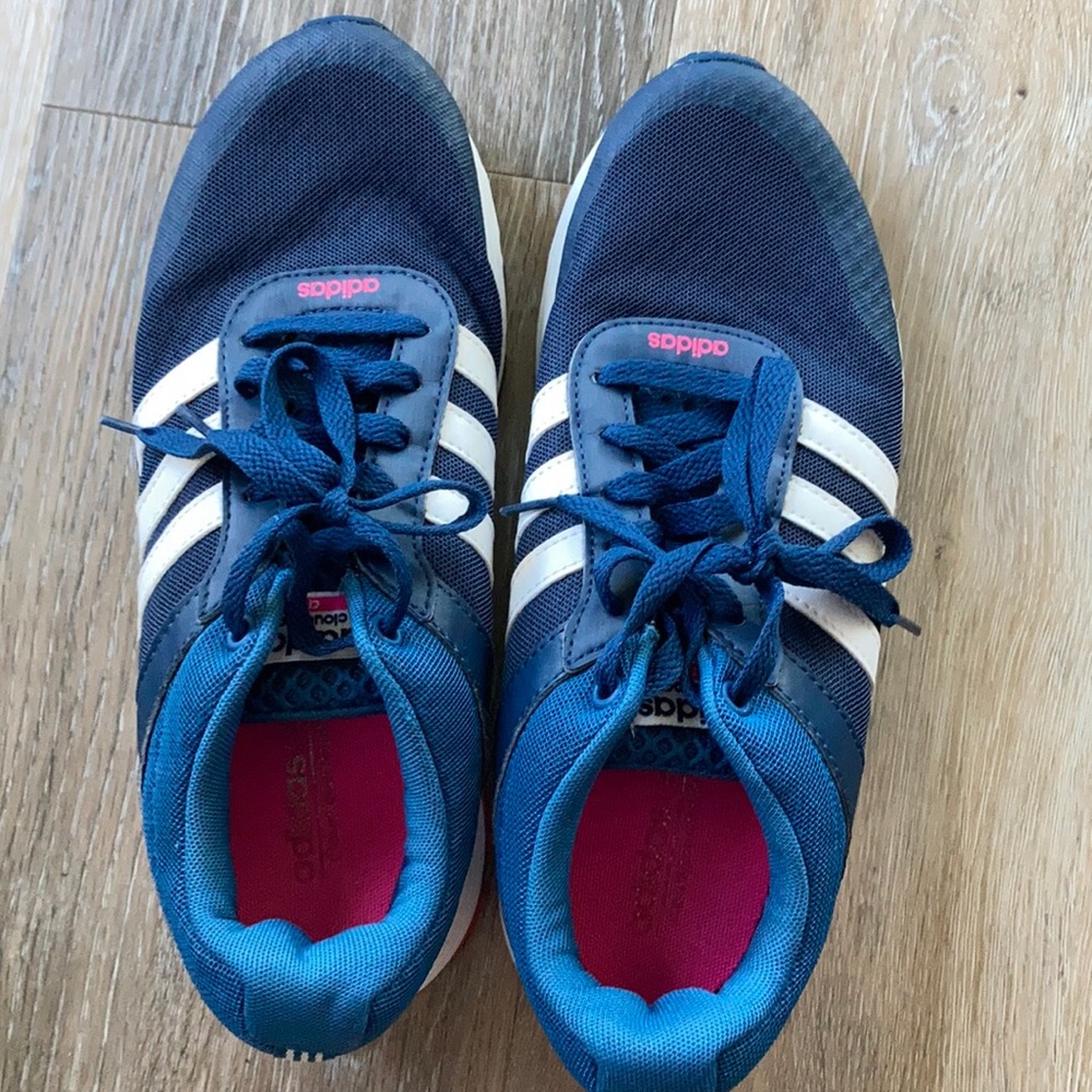 Adidas cloud form city shoe